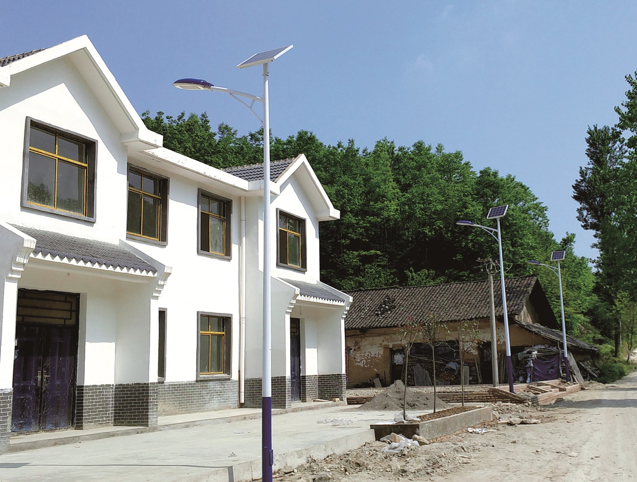 Shiyan Fang County Jieya Village Solar Street Light Project