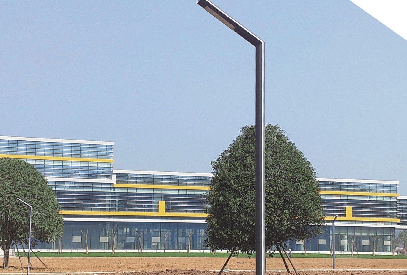 Yichang Dongtu Technology Yichang Industrial Internet Industrial Park Profile Light, Column Head Light, Lawn Light Project